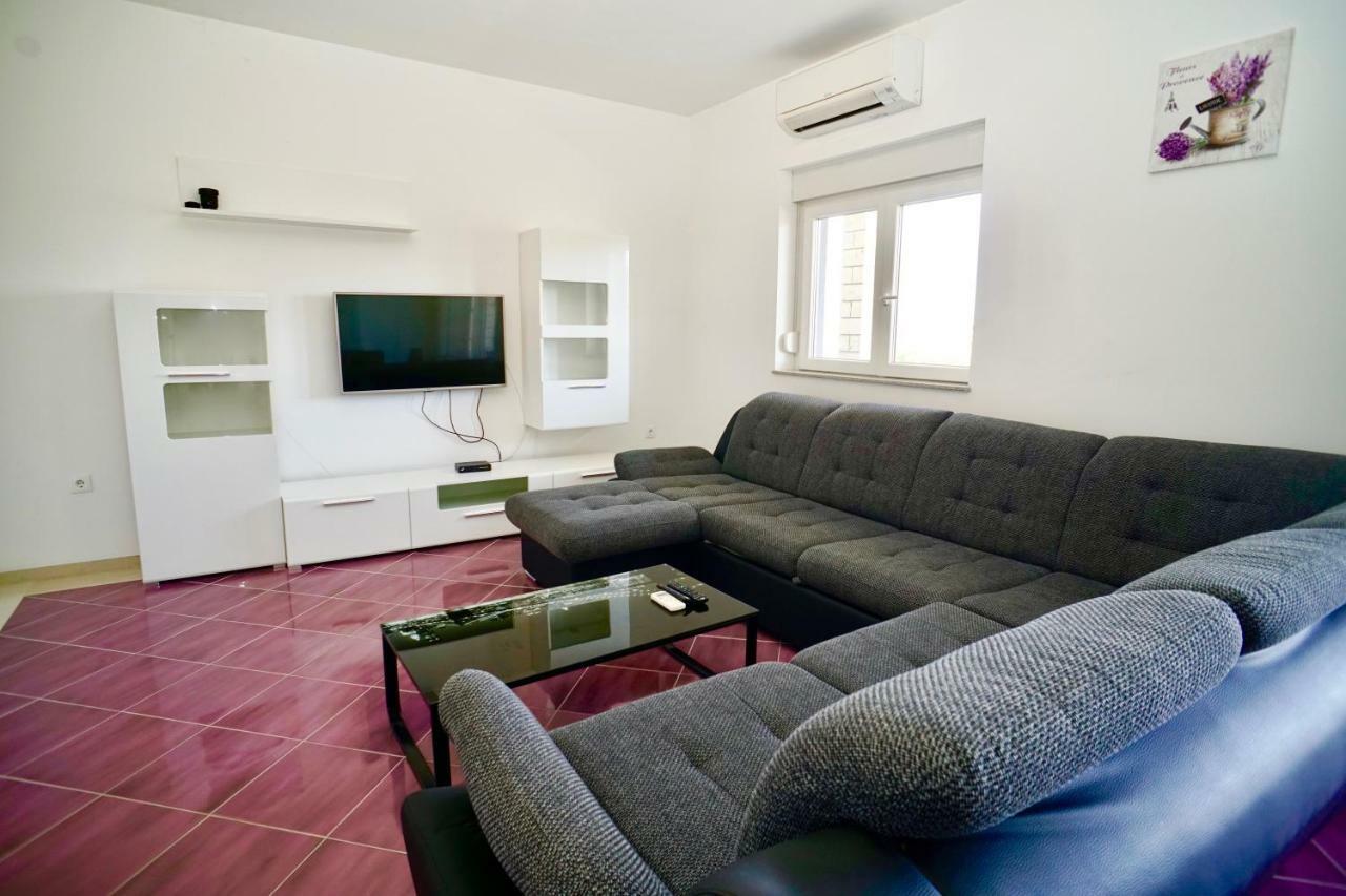 Apartments Teo Trogir Ngoại thất bức ảnh