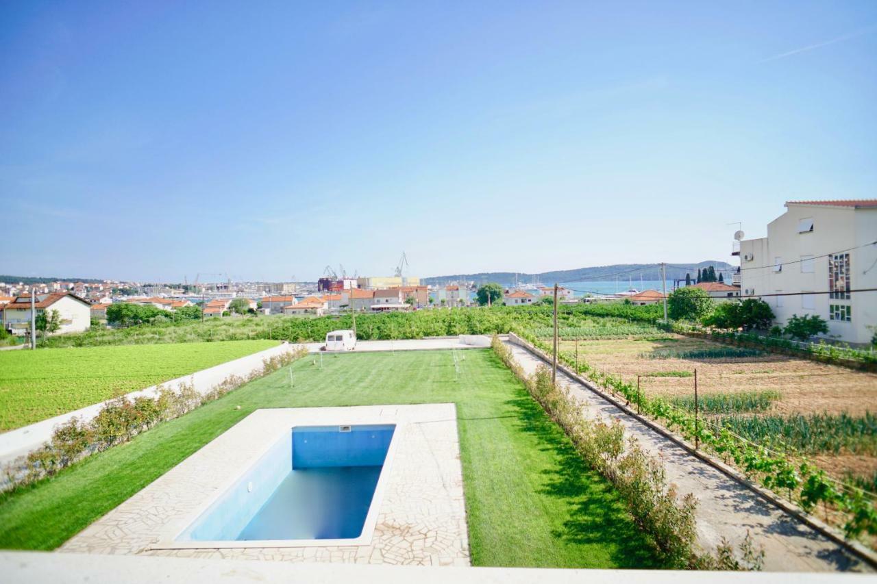 Apartments Teo Trogir Ngoại thất bức ảnh